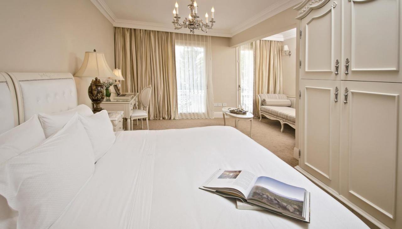 Hotel Sainte Jeanne 5*