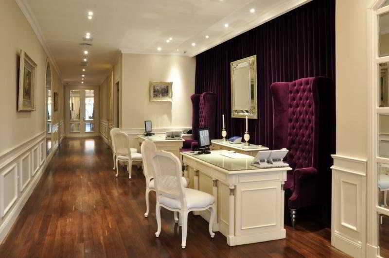 Hotel Sainte Jeanne 5*